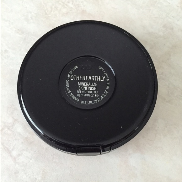 ***SOLD ON MERC***Mac otherearthly - Picture 3 of 3