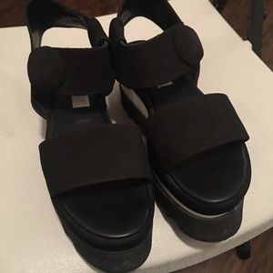 black platform sandals