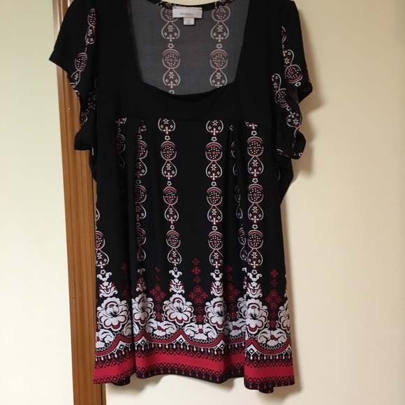 Square Neckline Black, Red & White Top