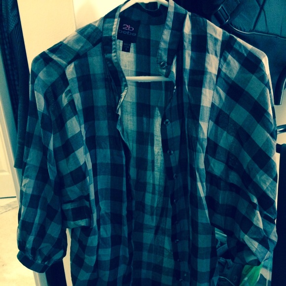 BeBe black and white button down - Picture 2 of 3