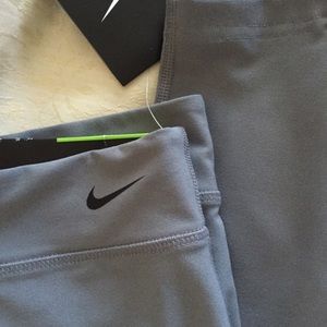 Nike leggings