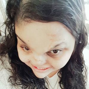 Meet your Posher, Anais