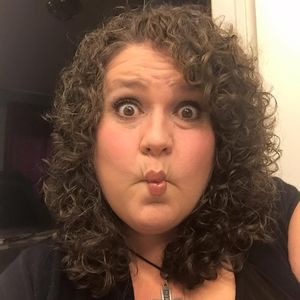 Meet your Posher, Ciara