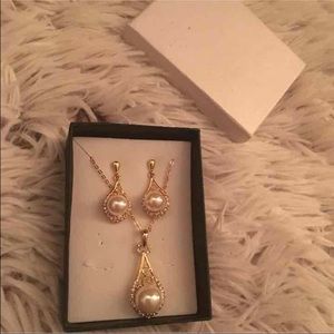 Faux Pearl Set