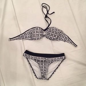 👙TOMMY HILFIGER 2 PIECE SWIMSUIT
