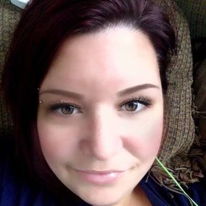 Meet your Posher, Stephenie