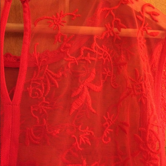 PAIRE Red Summer Squeeze - Picture 4 of 4