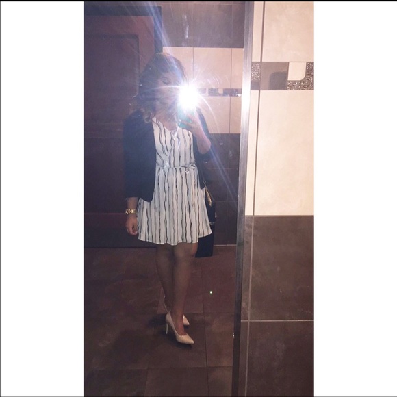 White/ black stripe dress 🐼