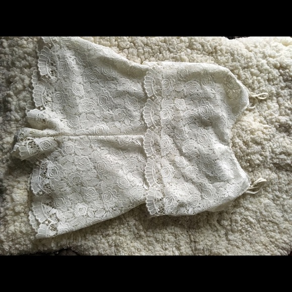 ✨pretty little white romper✨