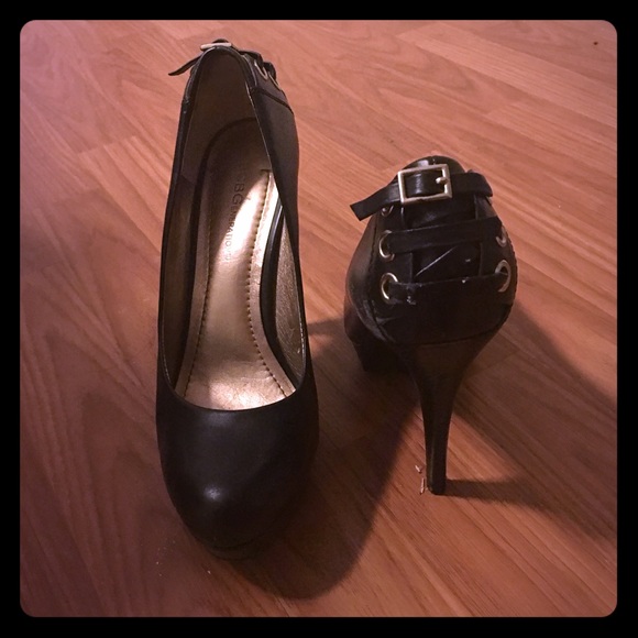 BCBG generation heels