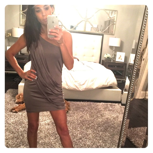 Bebe dress
