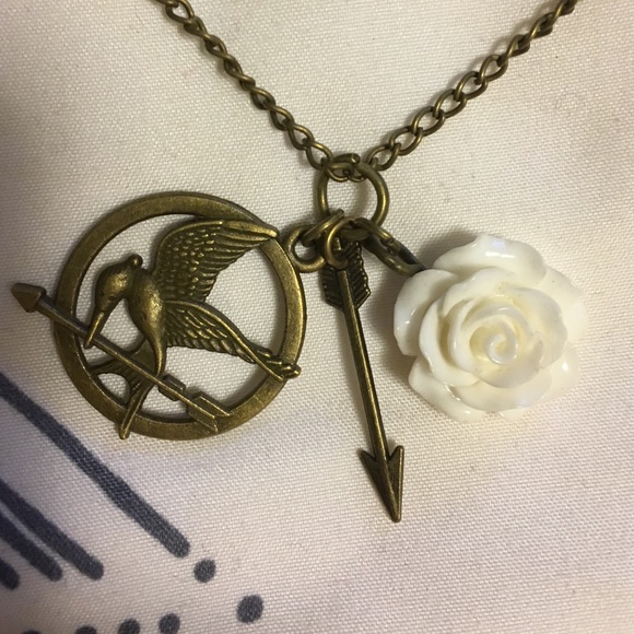 Hunger Games Mockingjay/White Rose/Arrow Necklace