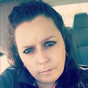 Meet your Posher, Jeana