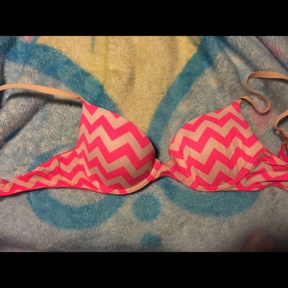 Pink Bra!