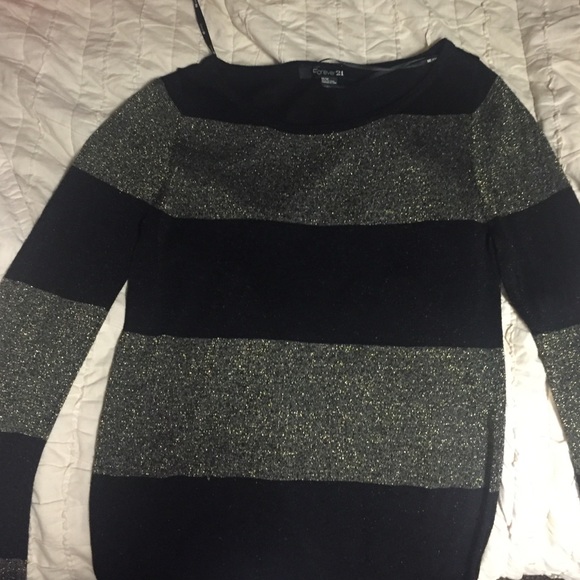 Long sleeve black with gold stripes