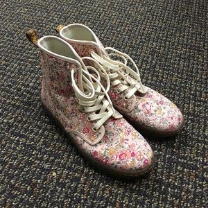 Pink floral docs