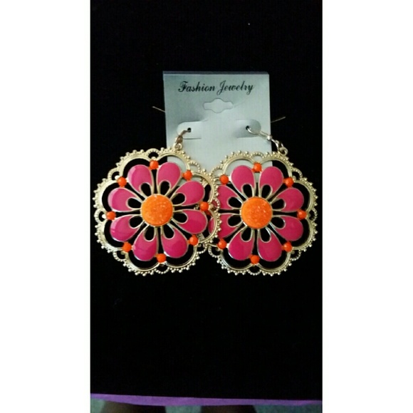 Spring earrings - Picture 1 of 1