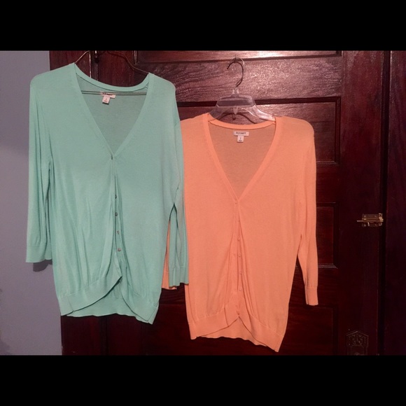 2 old navy 3/4 sleeve cardigans