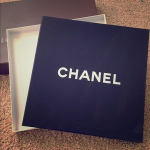 chanel scarves box