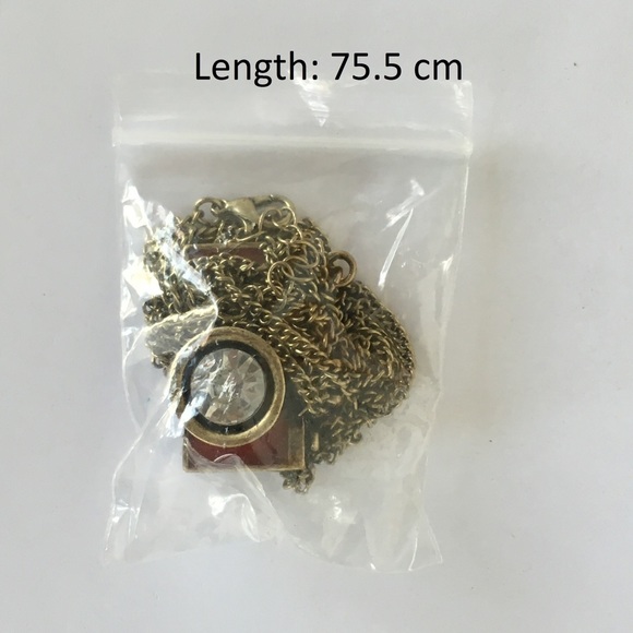 NEW - Vintage Camera Necklace - Picture 2 of 2