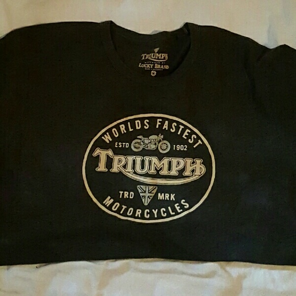 Nwot mens Lucky brand t-shirt