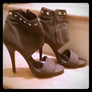 Grey ankle zip up heels