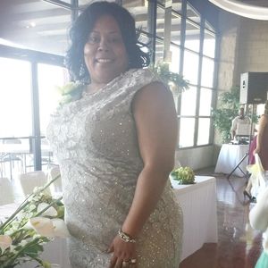 Meet your Posher, Tonya