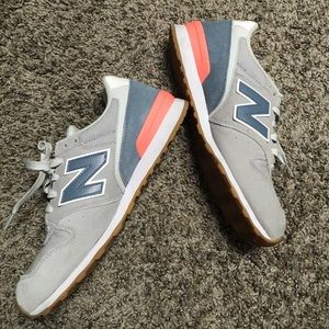 New Balance 696 Sneakers. Price is fixed