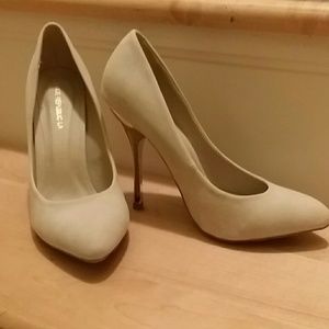 Cream colored Shoe Republica heels