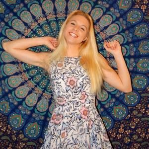 Meet your Posher, Zoe