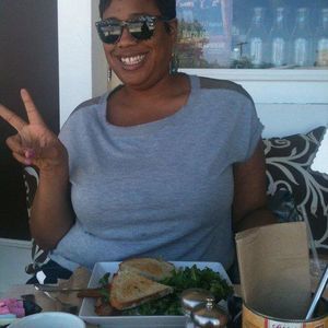 Meet your Posher, Crystal