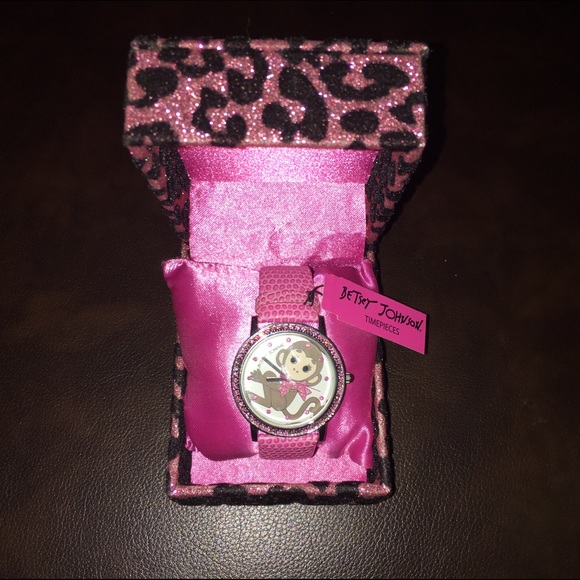 ❌SOLD❌ Betsey Johnson watch - Picture 3 of 4