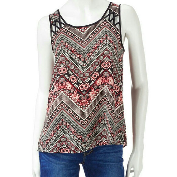 A. Byer Mixed Print Lattice Top