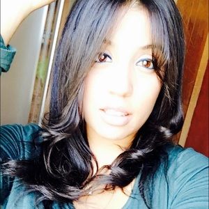 Meet your Posher, Cindy