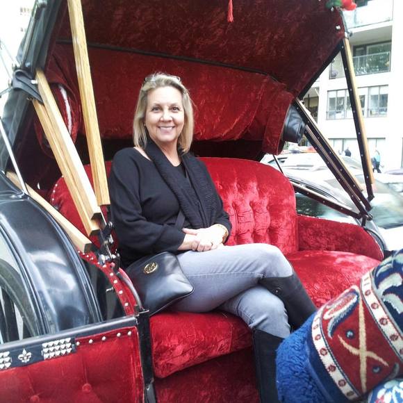 Meet your Posher, Kathi - Picture 1 of 1