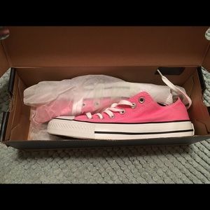 Pink converse.
