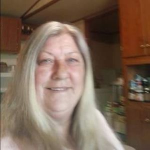 Meet your Posher, Debra