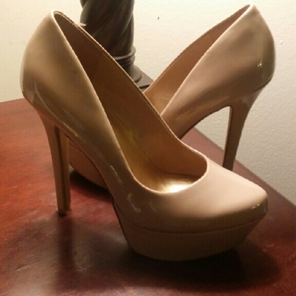 Jessica Simpson NALA DUDE PUMPS.