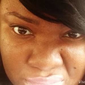 Meet your Posher, Shila