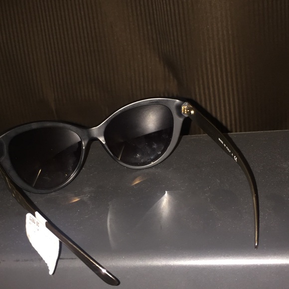 Burberry sunglasses