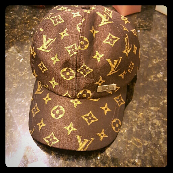 LV Cap/hat