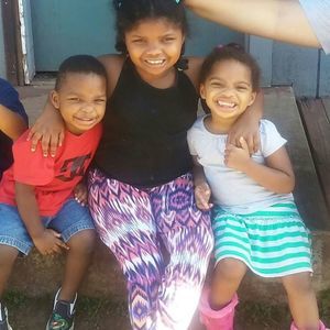 Meet your Posher, Joy