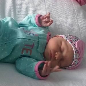 Meet your Posher, Ashley