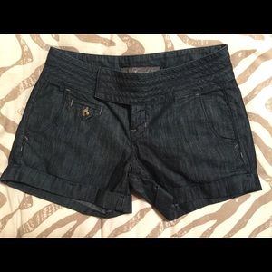 Level 99 denim/chambray shorts