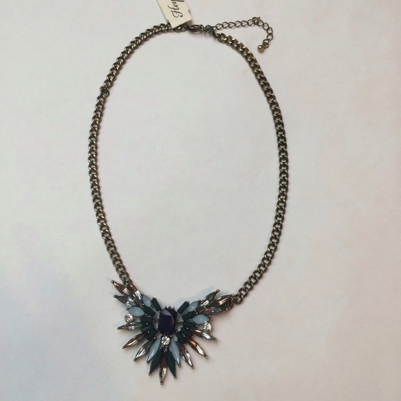 Rhinestone statement necklace ✨HP✨ - Picture 3 of 3