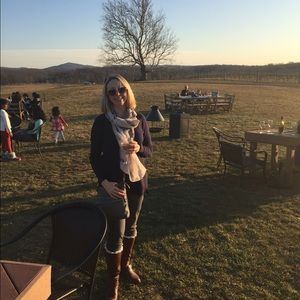 Meet your Posher, Tiffany