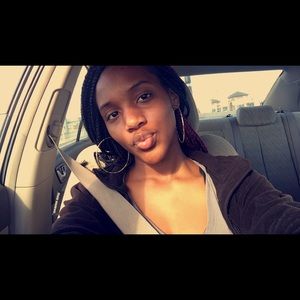 Meet your Posher, Miyasia