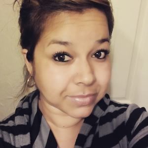 Meet your Posher, Yadira