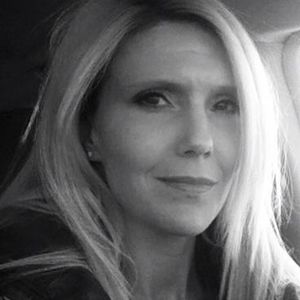 Meet your Posher, Loni