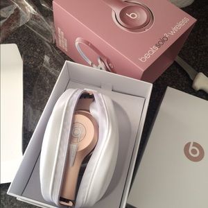 Beats by Dre solo 2 rose gold